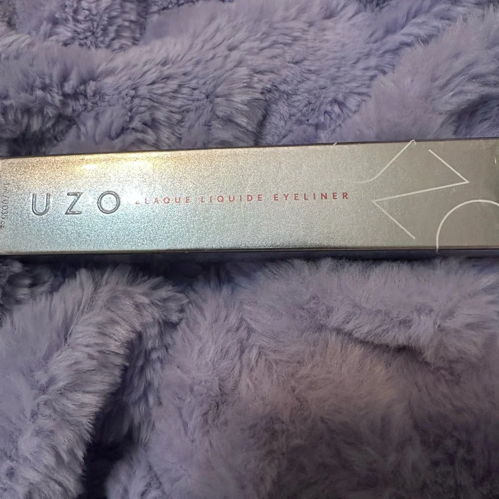UZO Blaque Liquide Eyeliner